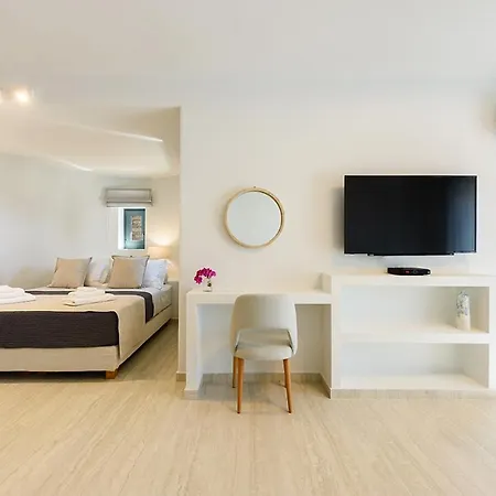 Villa White & Rocks Aspro Chorio