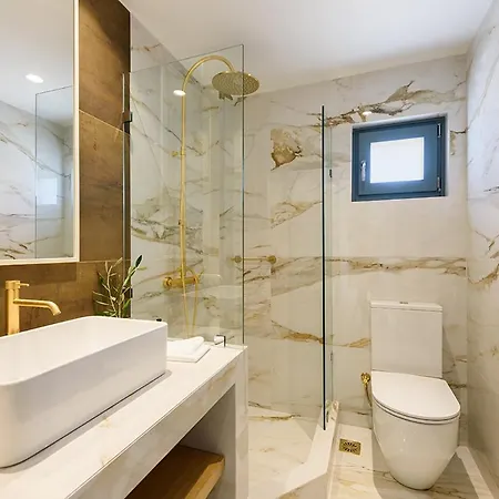 Villa White & Rocks