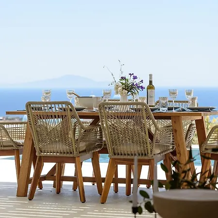 White & Rocks Villa Aspro Chorio