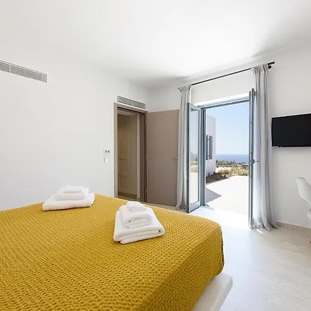 Villa White & Rocks *